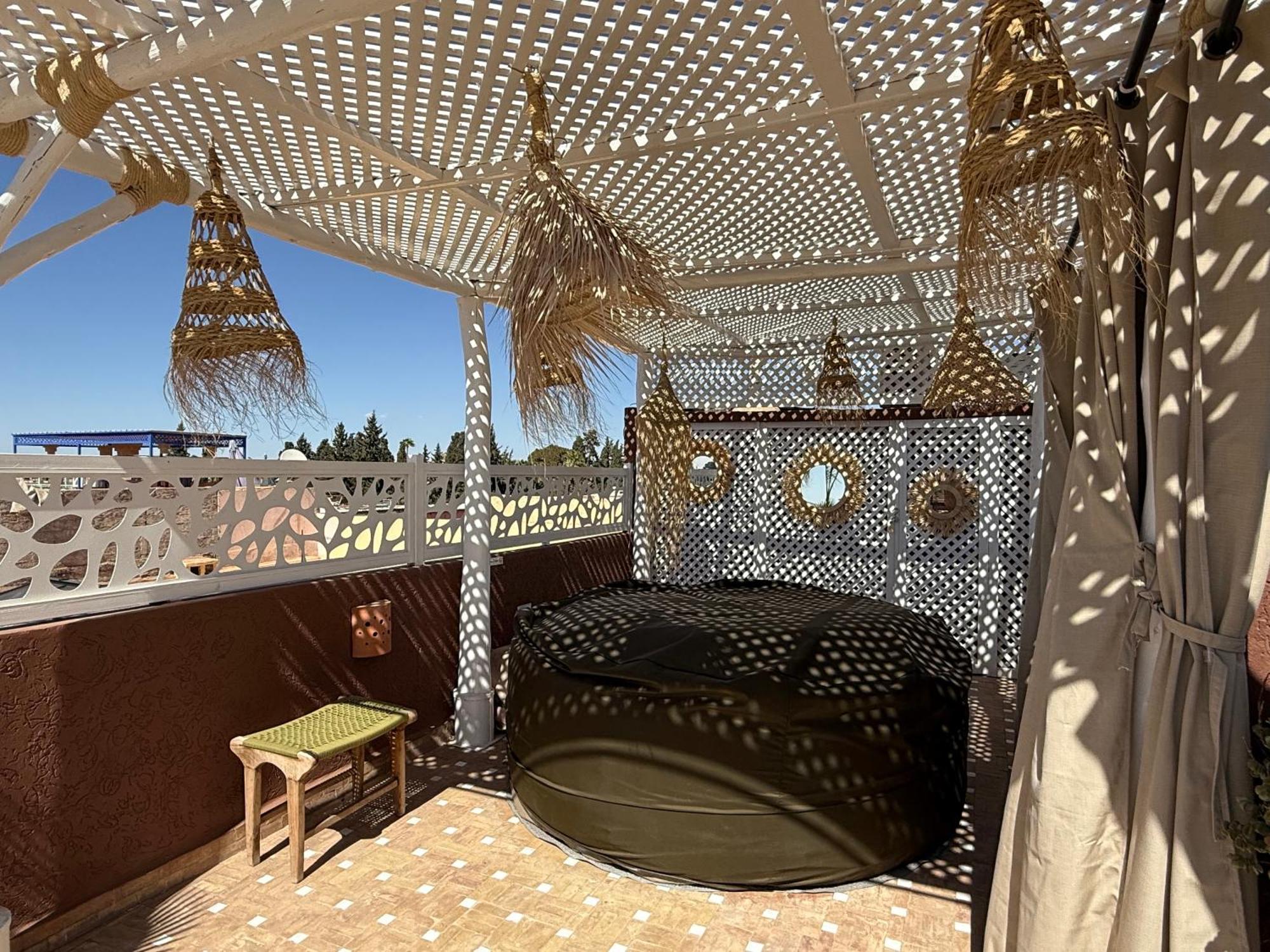 "Le 21", Exclusive Luxury Duplex 400M From Jemaa El Fna Place -Hammam-Jacuzzi-Koutoubia View-Roof Terrace -Speed Wifi Marrakesh Exterior photo